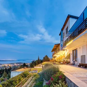 Mavi Keci Otel